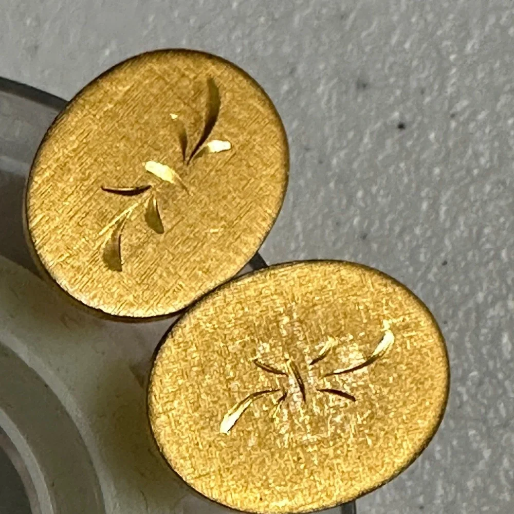 Vintage Leaf Etched Engraved Oval Textured Gold Tone Bullet Back Cufflinks OS